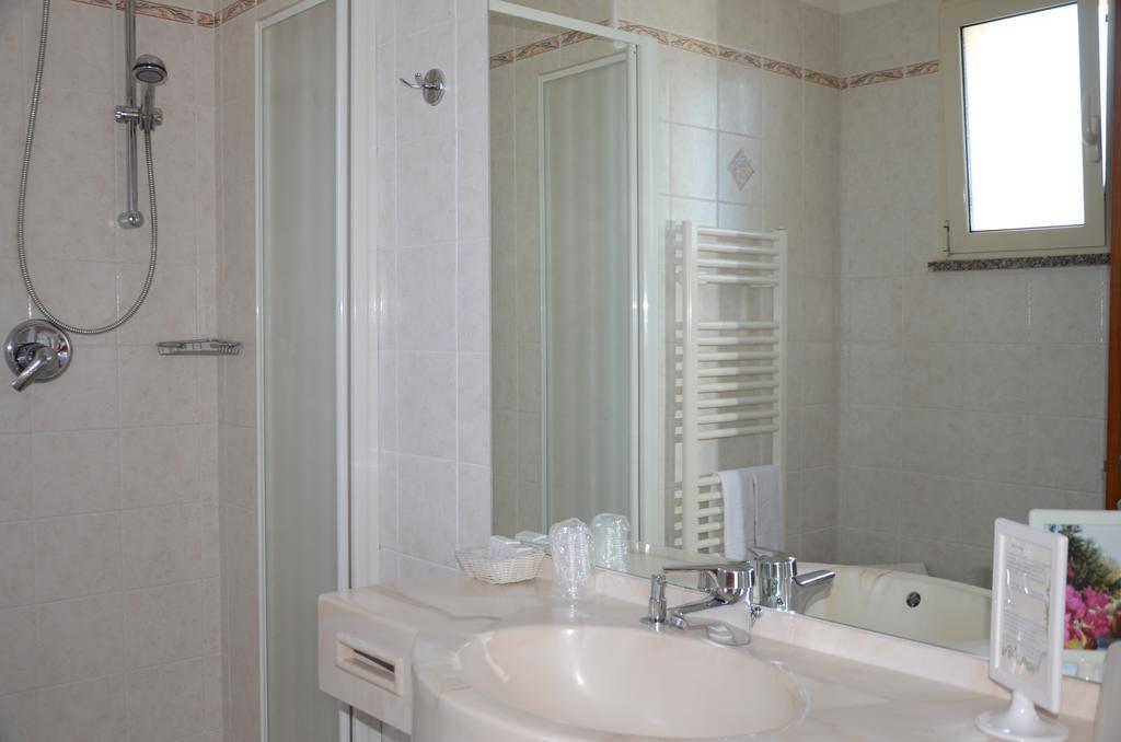 Londra Hotel 4*